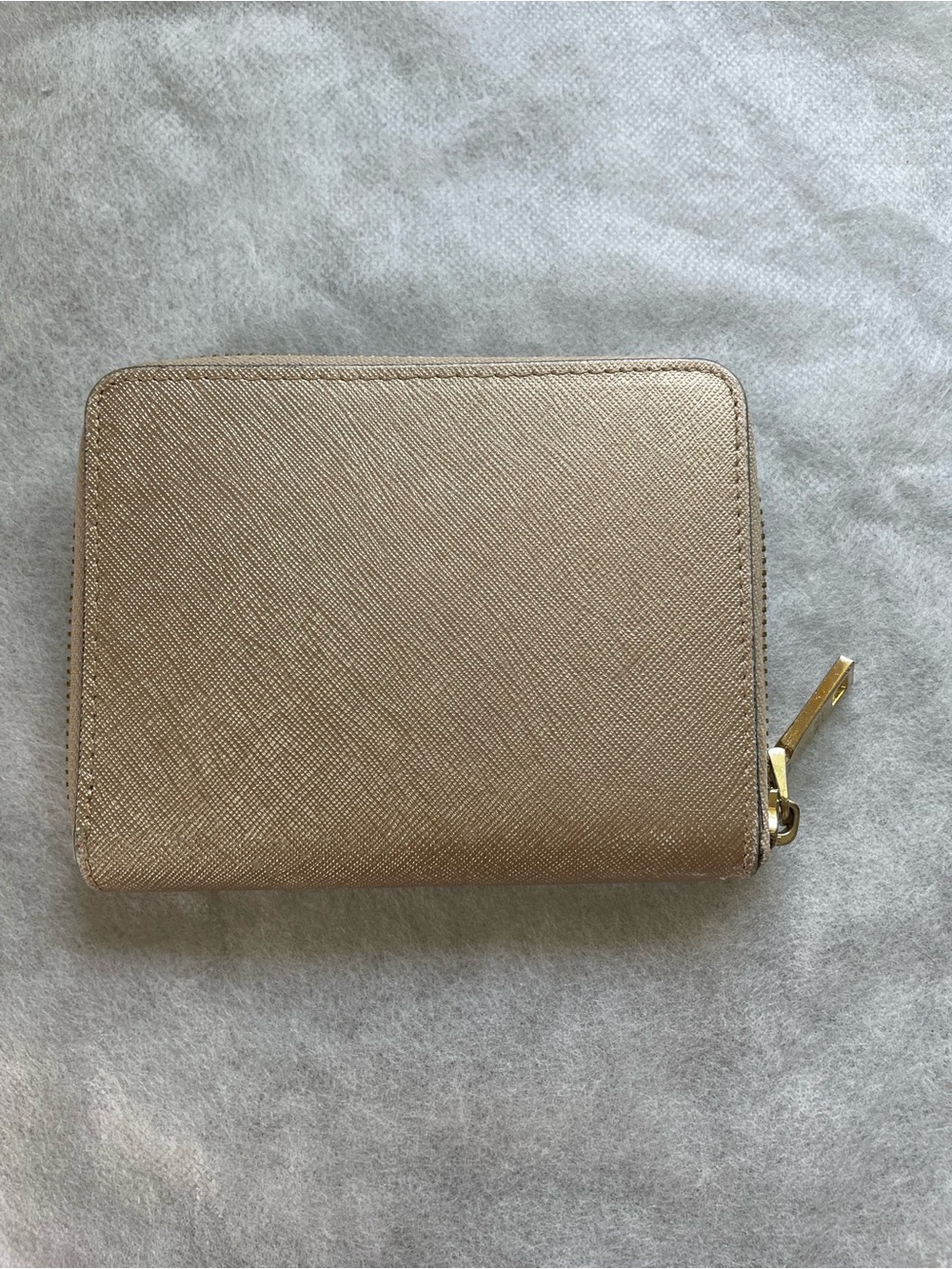 Prada FAIR Sold As Is Small Saffiano Leather Metallic Zip-Around Wallet - Picture 5 of 15